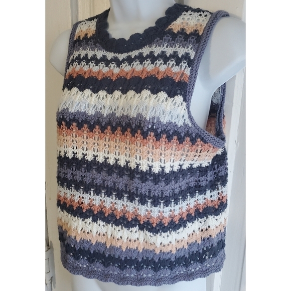 NEW Universal Thread Openwork Multistriped Sweater Tank - Picture 6 of 12
